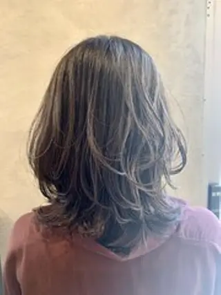 パーマ セミロング ブリーチなし透明感 カラー✨山仲絢圭のヘアスタイル