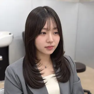 セミロング ✨レイヤーカット✨ 顔まわり✂️鎌倉楓麻のヘアスタイル