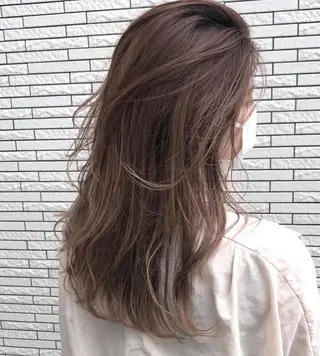 ロング カラー クドウレイ fifth神南のヘアスタイル