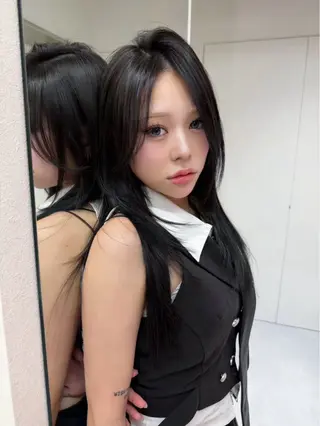 ロング カラー 髪質改善/縮毛矯正/ ブリーチなしカラーのヘアスタイル