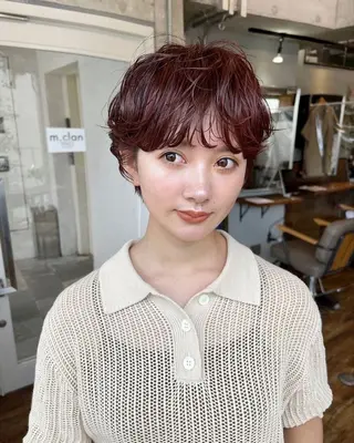 ショート パーマ ミディアムレイヤー/ 艶カラー🎀 emiのヘアスタイル