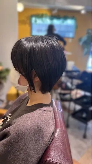 ショート 平出 千尋のヘアスタイル