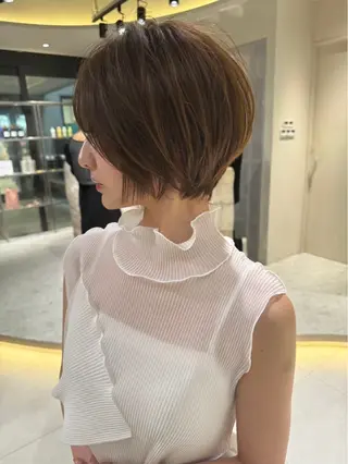 ショート yui🎀ブリーチな しダブルカラー/博多のヘアスタイル