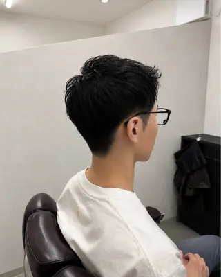 ショート メンズ 梅本 淑人のヘアスタイル