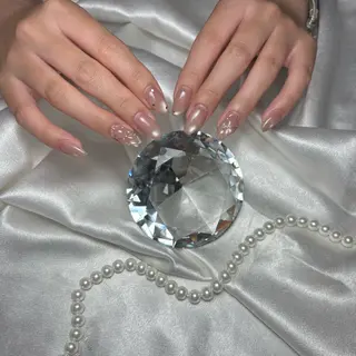 ネイル Yuna 𝝑𝝔*.+゚のネイルデザイン