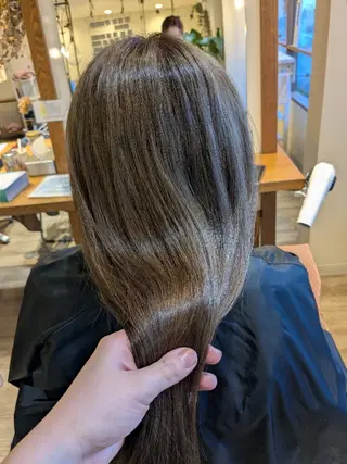 ロング ユートラクト守口 Akariのヘアスタイル