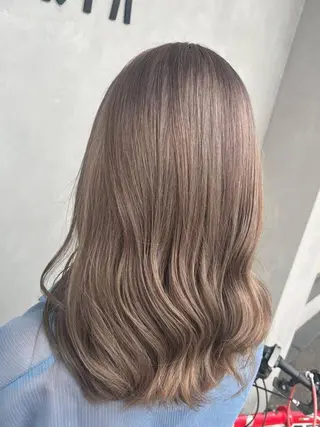 セミロング カラー ムラ修正ブリーチ特化 /佐伯 駿のヘアスタイル