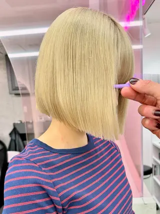 ショート カラー ブリーチ特化 梅田本多翔のヘアスタイル
