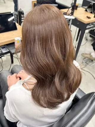 セミロング カラー 透明感カラー🫧 /hinaのヘアスタイル