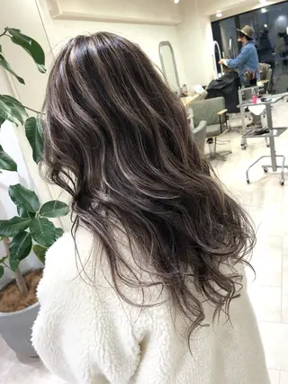 ロング 海外風レイヤーカット 👑店長 平松 由のヘアスタイル
