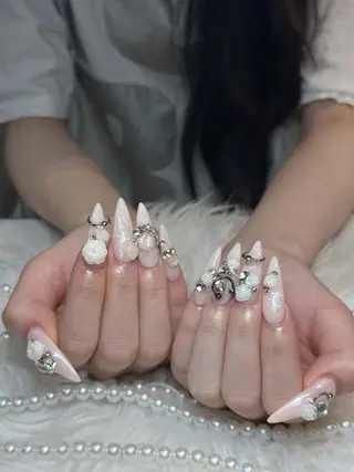 ネイル Julli NailStudioのネイルデザイン