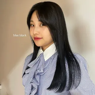 カラー mika /似合わせカット🟡のヘアスタイル