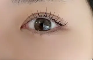 マツエク・マツパ 【LOAVE】めい 🩵垢抜け/韓国風のマツエク・マツパデザイン