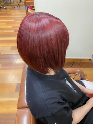ショート カラー 内山 京耶のヘアスタイル