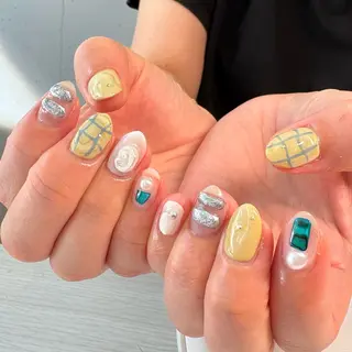 ネイル amuse ニュアンス/個性派のネイルデザイン