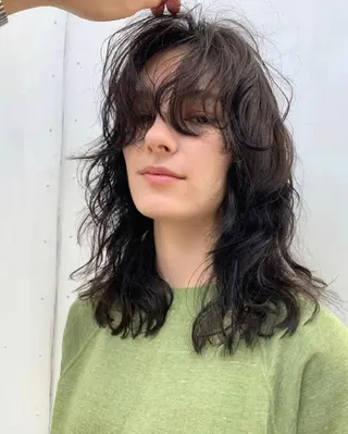 ロング FILMS/sari /似合わせカットのヘアスタイル