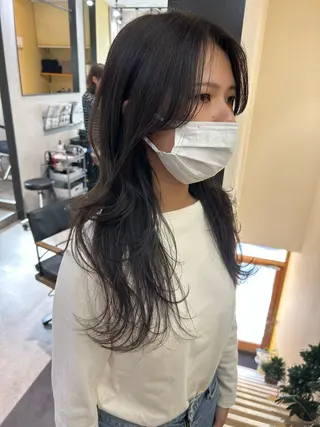 ロング カラー hubhair レイヤー/透明感のヘアスタイル