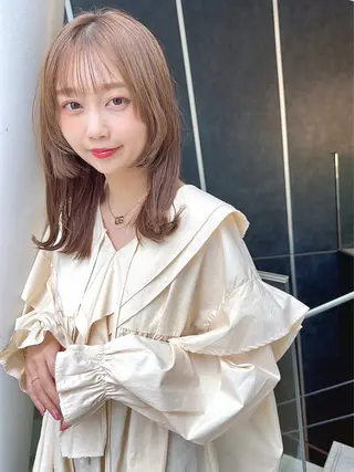 セミロング カラー パーマ ヘアアレンジ 【公式】amble luxe池袋東口🩷のヘアスタイル