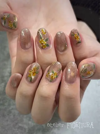 ネイル FIORITURA Maikoのネイルデザイン