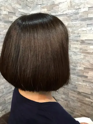ショート カラー 大通り1番出口1分 髪質改善ヴィソップのヘアスタイル