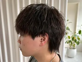 ショート センターパート 韓国ヘア・綾也のヘアスタイル
