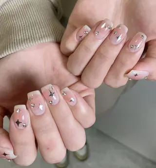 ネイル Queen‘s なんのネイルデザイン
