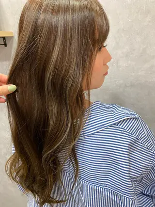 ロング カラー 🩵みずき/レイヤー /韓国ハイトーン🩵のヘアスタイル