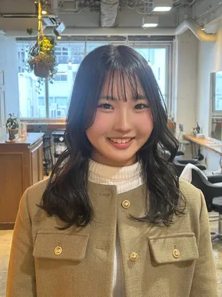 ミディアム カラー ナチュラル大人っぽい スタイル MAORIのヘアスタイル
