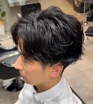 ミディアム パーマ メンズ QOL札幌YUTO （旧QOL円山）のヘアスタイル