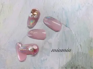 ネイル miu miuのネイルデザイン