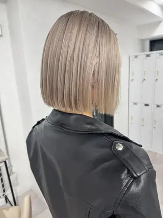 ショート カラー 透明感オリーブ🫒/ 赤み消し/ヒロのヘアスタイル