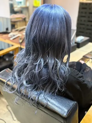 ロング 園田 彩音のヘアスタイル
