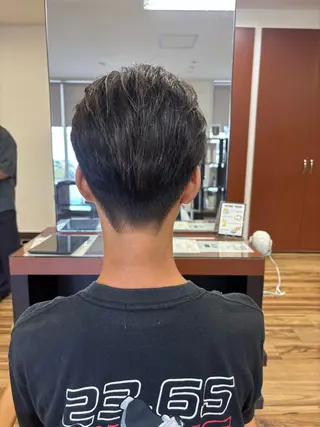 ショート 古堅 一正のヘアスタイル