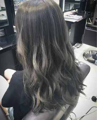セミロング カラー BREK 袋井店のヘアスタイル