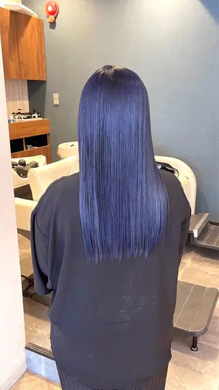 カラー misaki /ハイトーンカラーのヘアスタイル