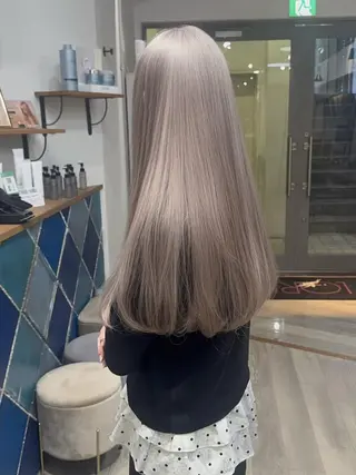 ミディアム Philia福岡天神 カット/カラー⭐️のヘアスタイル