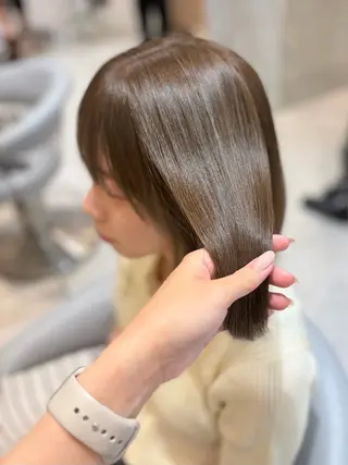 セミロング カラー ヘアセット/レイヤー 縮毛矯正/はるか🎀のヘアスタイル