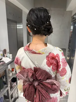 ヘアアレンジ ヘアセット🎀耳つぼ 👂💎MONAMIのヘアスタイル