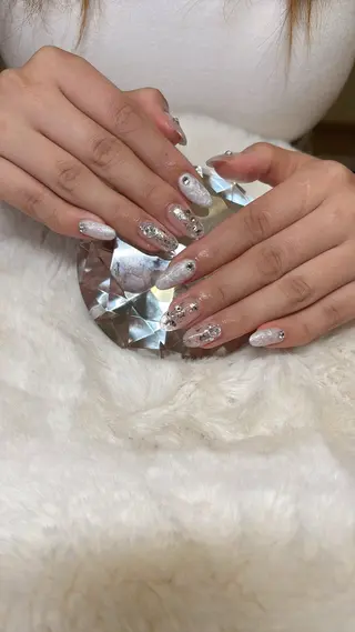 ネイル B.rose ビビのネイルデザイン