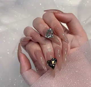 ロング ninabeauty 新宿のネイルデザイン