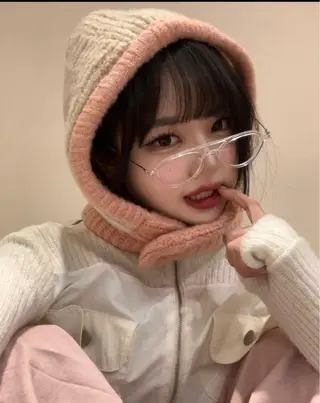 ロング カラー ラベンダー💜 グレージュ🩶のヘアスタイル