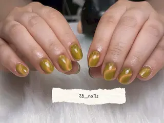 ミディアム イェン ⭐のネイルデザイン