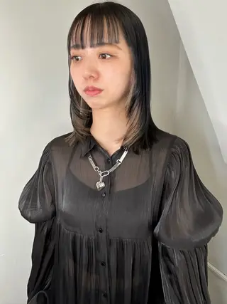 セミロング カラー 透明感カラー/レイヤ ー🌙Honokaのヘアスタイル