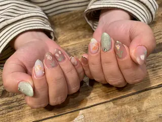 ネイル 佐藤 悠子のネイルデザイン