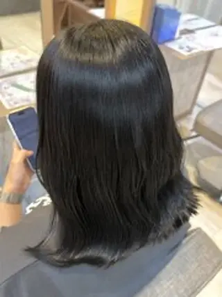 セミロング カラー 💜eluあやね💜 🫧カラー・縮毛矯正のヘアスタイル