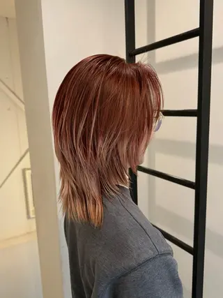 ミディアム カラー iso chihiroのヘアスタイル