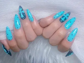 ロング カラー Bling Salonのネイルデザイン