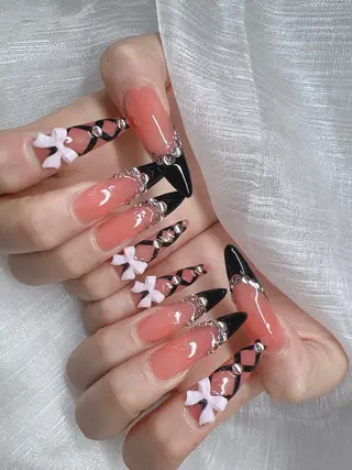 ネイル Lee Nails チップ長さだし専門店のネイルデザイン