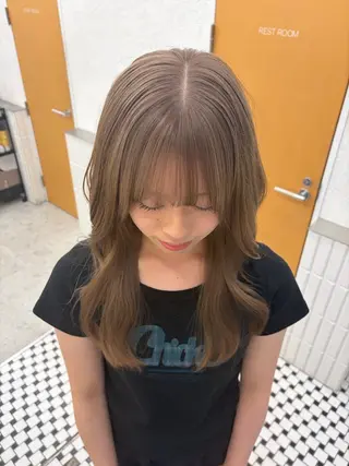ロング カラー ベージュ🤎透明感 カラー/リン🔔のヘアスタイル