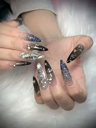 ネイル Rin.nails ネイルサロンのネイルデザイン